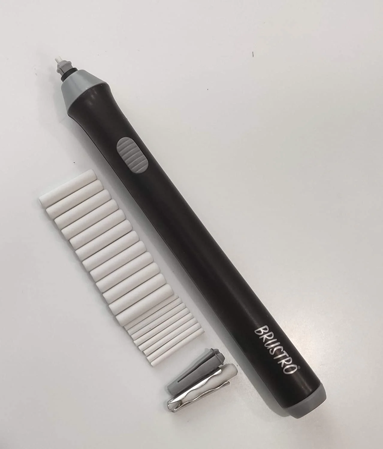 Brustro Slim Battery Operated Automatic Eraser - Image 2