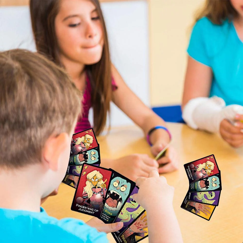 Dungeons & Dragons Dungeon Wizards of the Coast Mayhem Card Game - Image 2