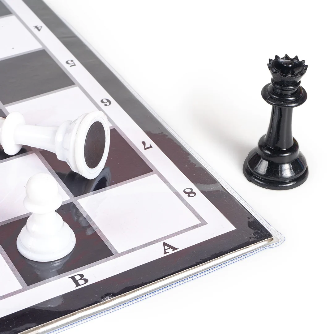 RATNA'S Expert Magnetic Chess Senior - Image 4