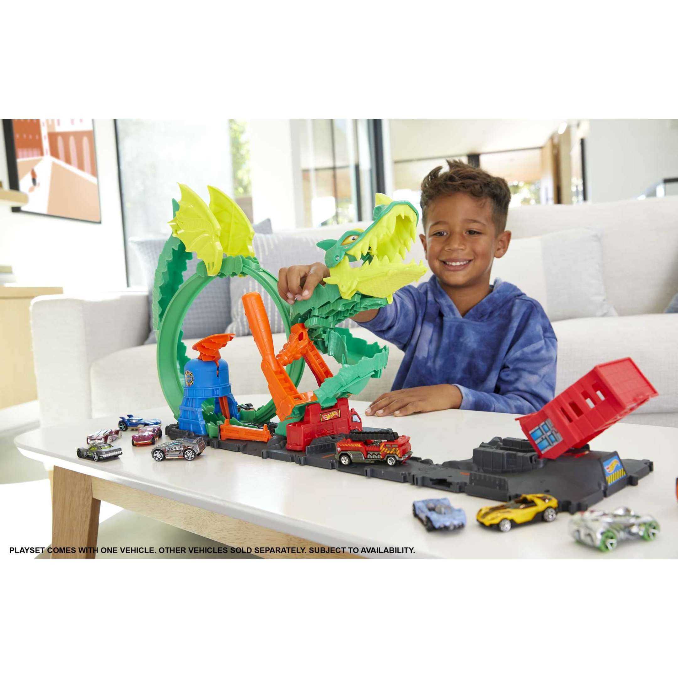 Hot Wheels City Dragon Drive Firefight, Firestation Playset - Image 3