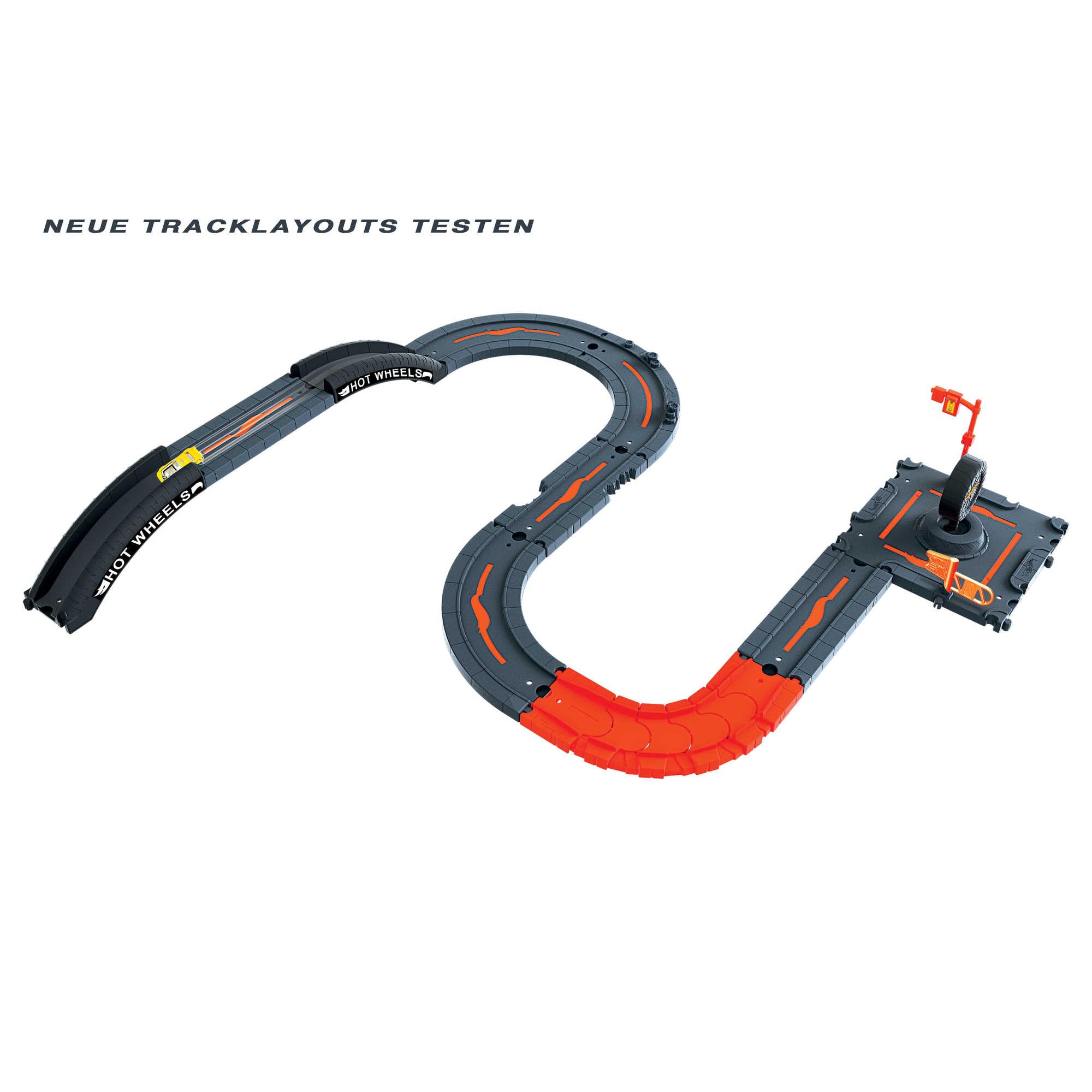 Hot Wheels City Expansion Track Pack, 10 Piece Set Includes Track Base & Various Track Pieces to Build a Cityscape, with 1 Hot Wheels Car, Connects to Other Sets, For Kids 4 Years & Up - Image 3