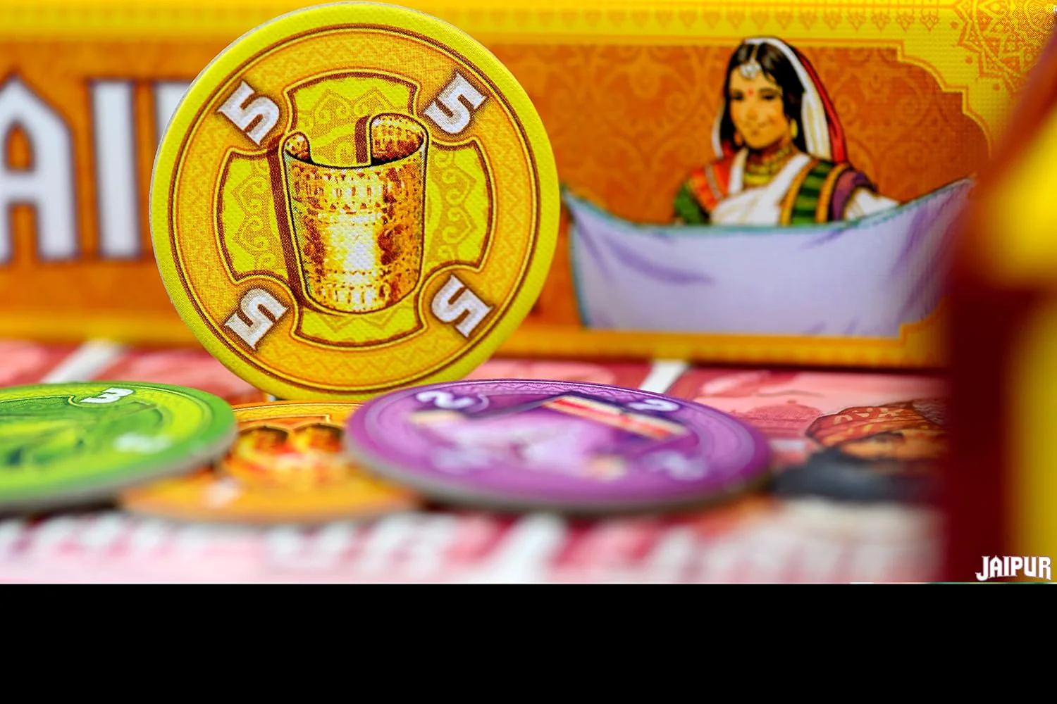 Jaipur Board Game Fast-Paced Duel of Merchants! Strategic Trading and Market Gameplay - Image 12