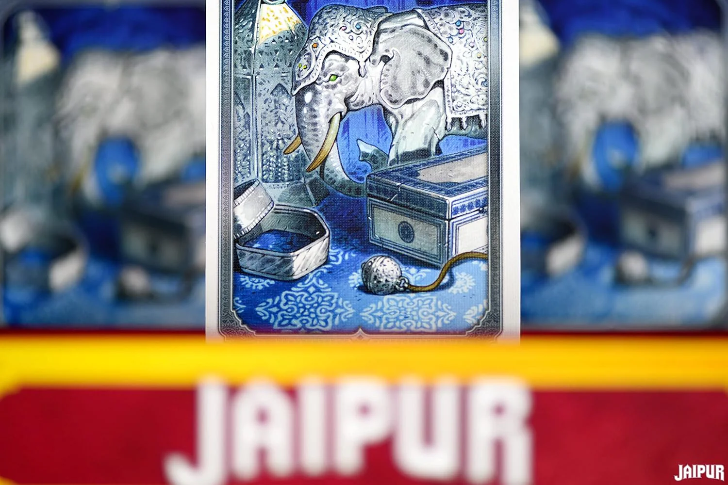 Jaipur Board Game Fast-Paced Duel of Merchants! Strategic Trading and Market Gameplay - Image 8