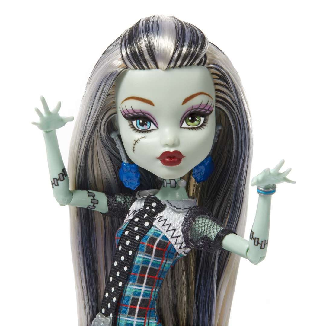 Monster High Frankie Stein Reproduction Doll With Doll Stand & Accessories HGC31 - Image 4