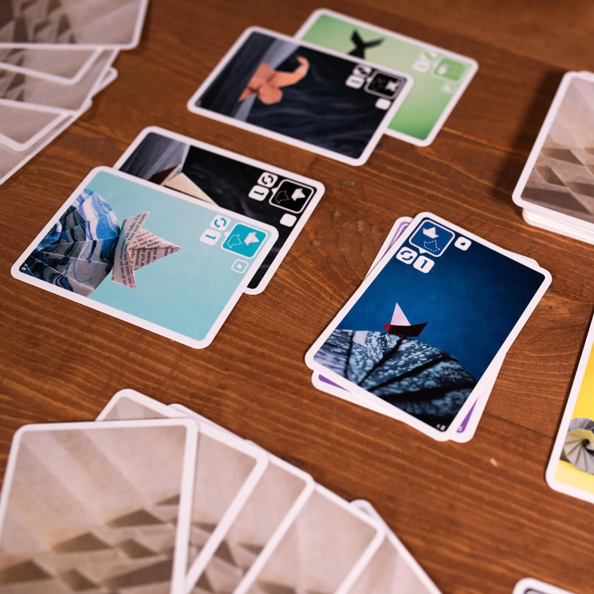 Pandasaurus Games Sea Salt and Paper Card Game including Extra Salt Extra Pepper - Image 4