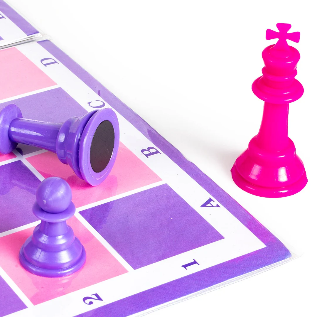 Ratna's Unicorn Magnetic Chess Set  Senior - Image 4