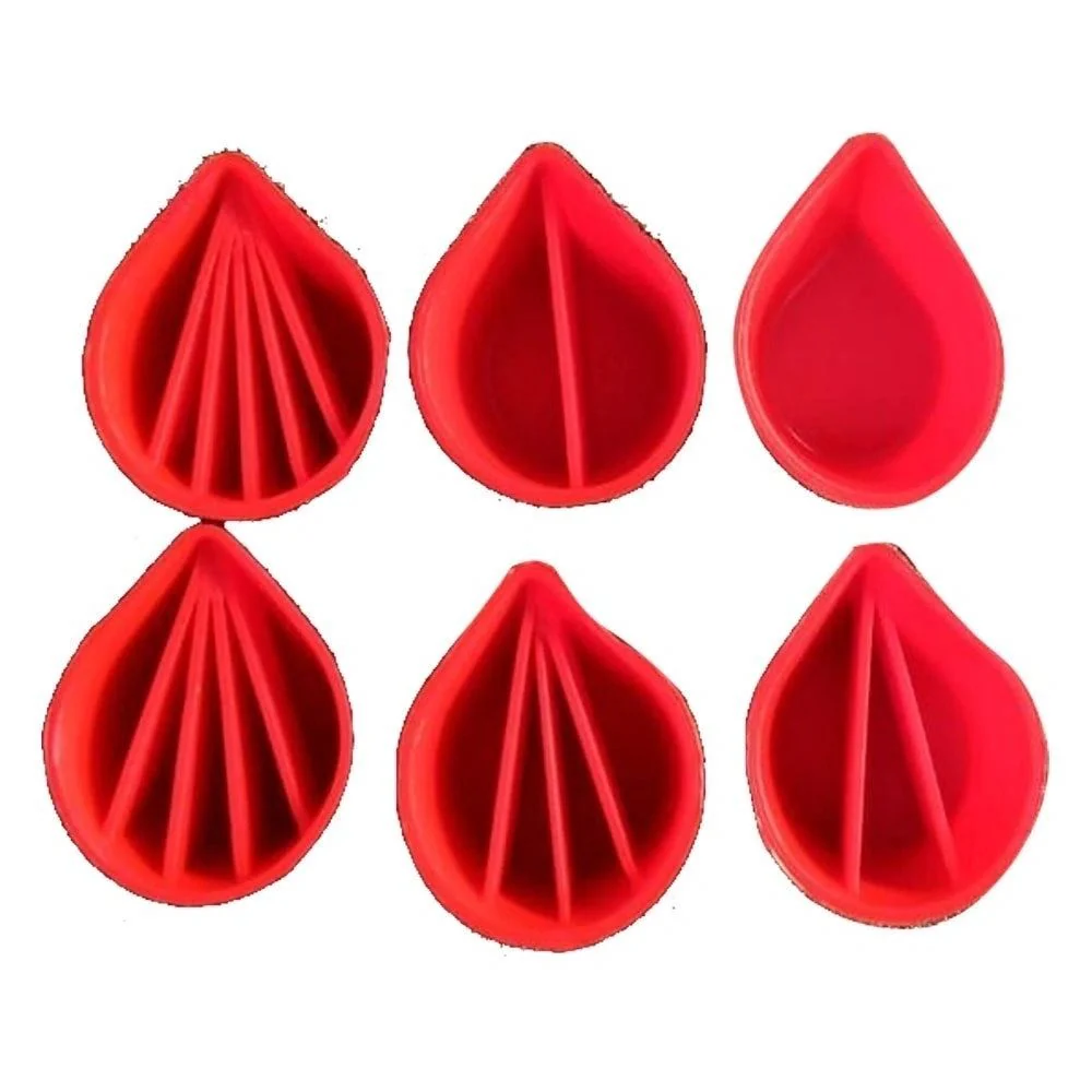 Silicone Mould Pouring Cup Set - Image 2