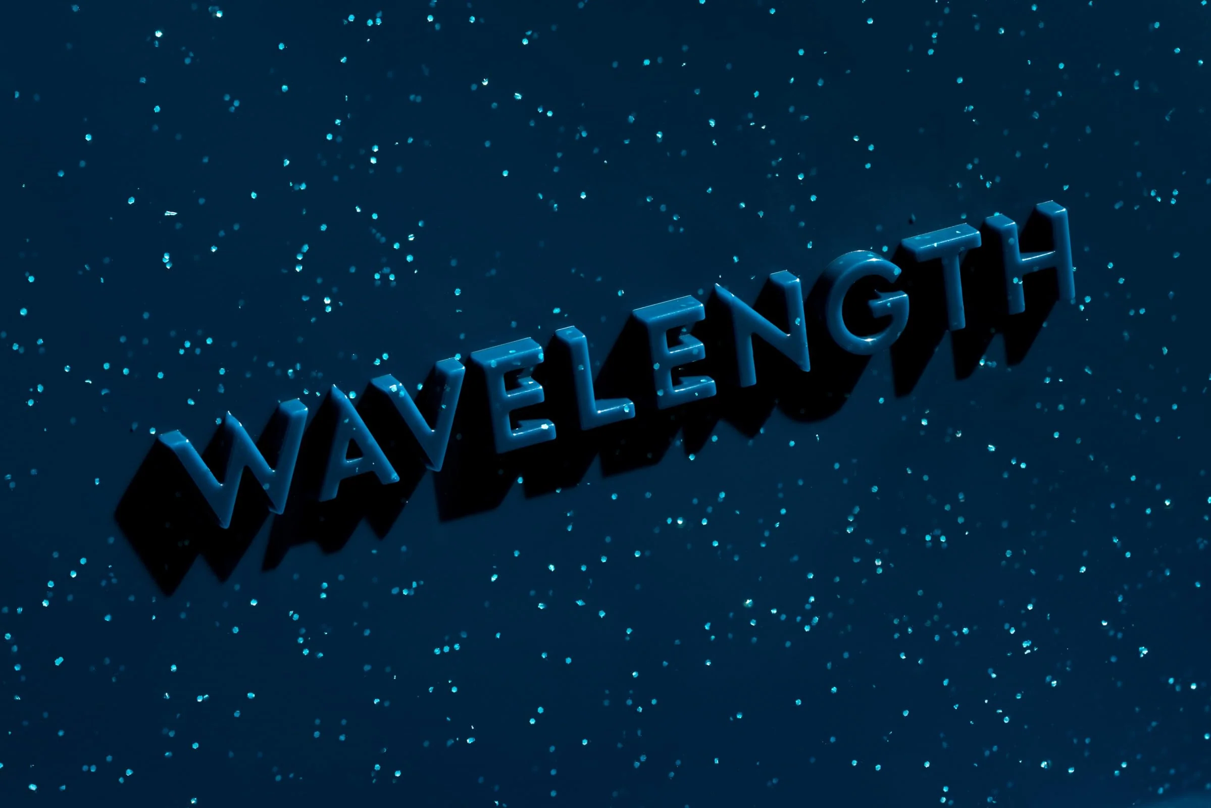 Wavelength Telepathic Party Board Game - Image 7